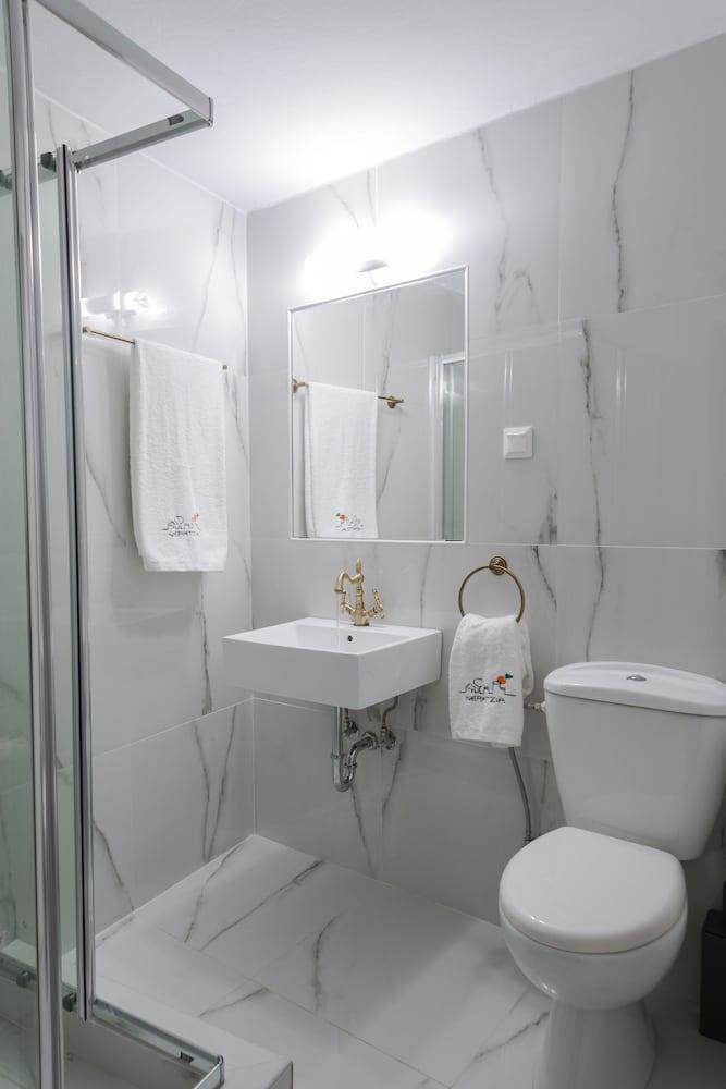 Neratzia Rooms เอเธนส์ ภายนอก รูปภาพ
